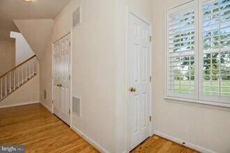 9700 Kennoway Ct in Linton Hall, VA - Building Photo - Building Photo