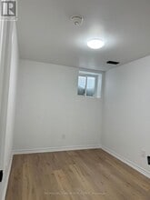 37 Seahorse Ave in Brampton, ON - Building Photo - Building Photo