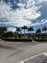 13732 SW 116th Terrace in Miami, FL - Building Photo - Building Photo