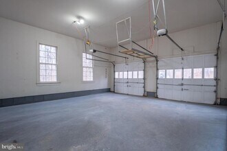 13620 Canal Vista Ct in Potomac, MD - Foto de edificio - Building Photo