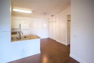 5600 NW 61st St in Coconut Creek, FL - Building Photo - Building Photo