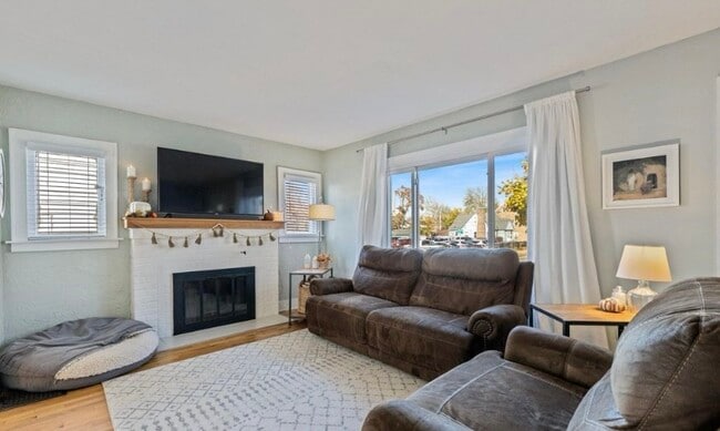 524 Riley St in Lansing, MI - Building Photo - Building Photo