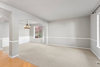 16112 40th Ave SE in Bothell, WA - Building Photo - Building Photo