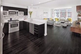 1450 Washington St-Unit -410 in Hoboken, NJ - Building Photo - Building Photo
