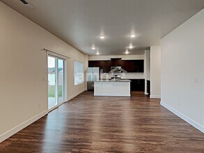 9401 W Chino St in Star, ID - Building Photo - Building Photo
