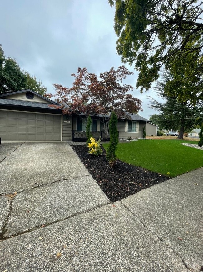 property at 11690 SW Settler Way