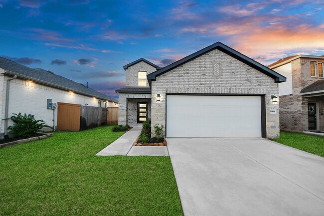 property at 32939 Silver Mdw Wy