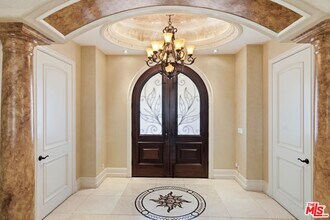 2023 Parnell Ave in Los Angeles, CA - Building Photo - Building Photo