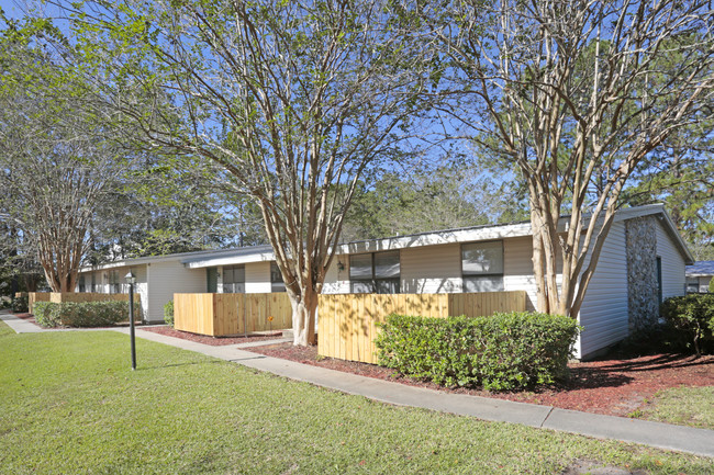 The Village at Sunset Pointe in Jesup, GA - Foto de edificio - Building Photo