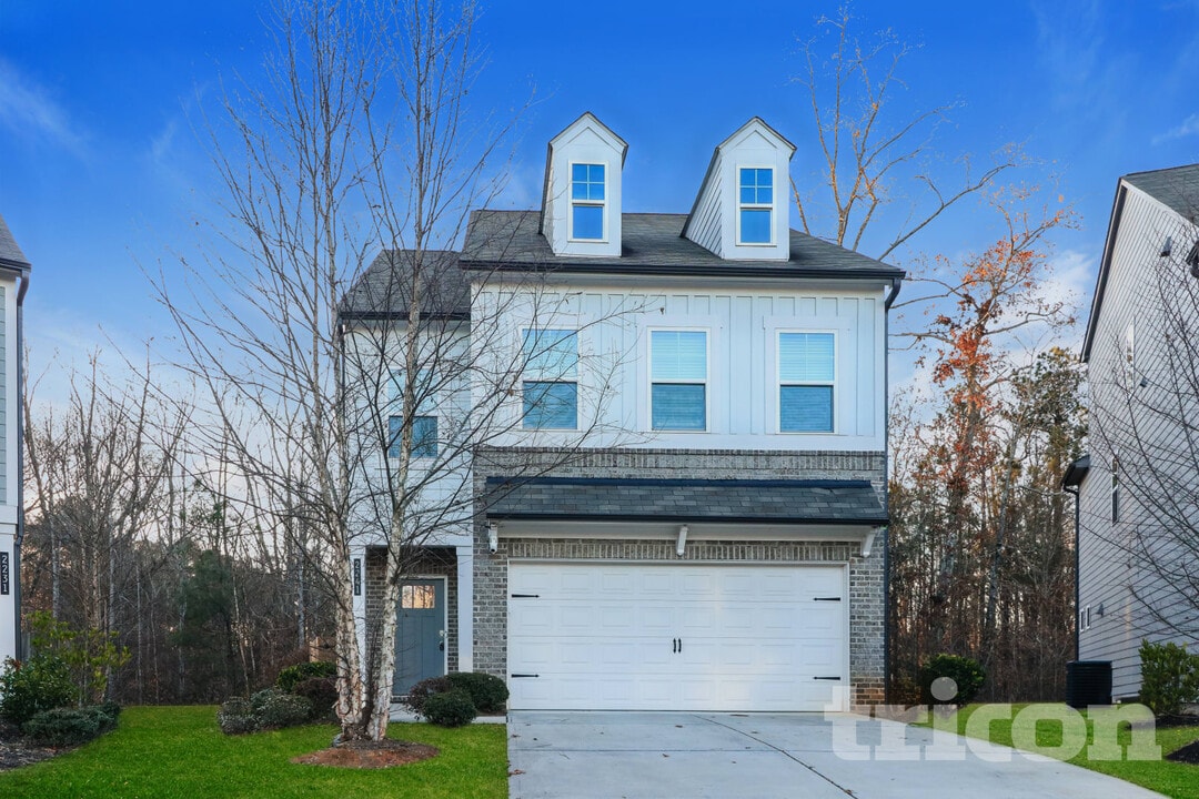 2241 Westside Dr in Austell, GA - Foto de edificio