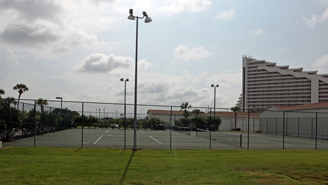 SeaSpray Perdido Key in Pensacola, FL - Foto de edificio - Building Photo