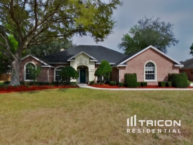 1137 Hideaway Dr N in Jacksonville, FL - Foto de edificio - Building Photo