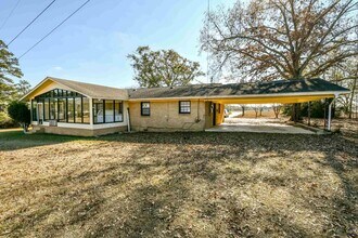 467 SR 96 in Bonaire, GA - Building Photo - Building Photo