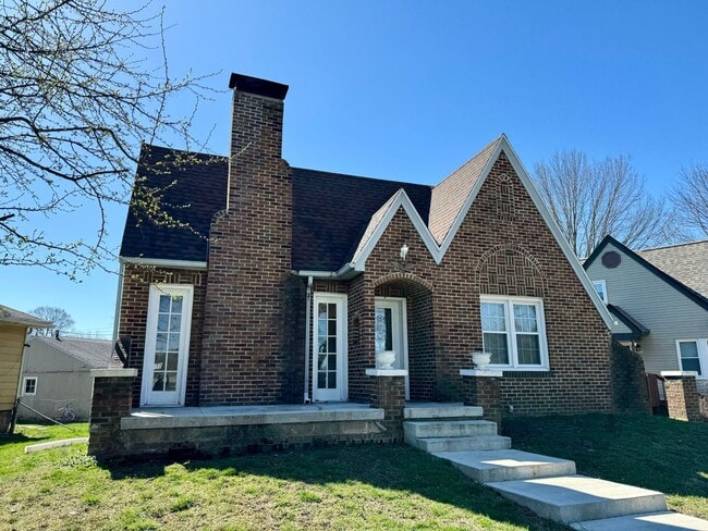 property at 2355 Dahlen Ave