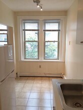 1625 Commonwealth Ave, Unit 15 in Boston, MA - Foto de edificio - Building Photo