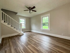 2957 Greenfield Ave in Mc Donald, OH - Building Photo - Building Photo