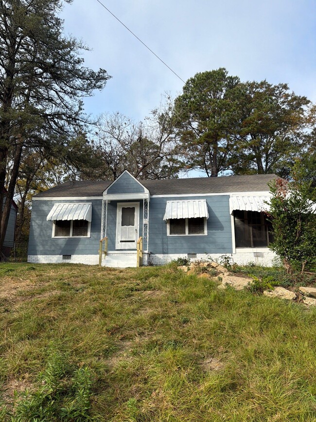 property at 419 Valley St