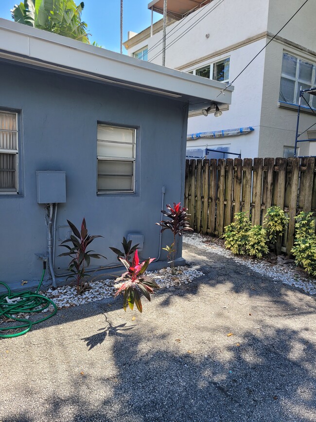 400 SW 7th St in Fort Lauderdale, FL - Building Photo - Building Photo