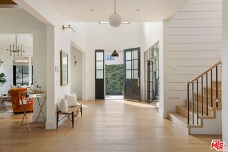 16101 Royal Mt Dr in Los Angeles, CA - Building Photo - Building Photo