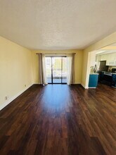 7360 Park Ridge Blvd in San Diego, CA - Building Photo - Building Photo