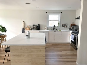 59 Orange St in Edison, NJ - Building Photo - Building Photo