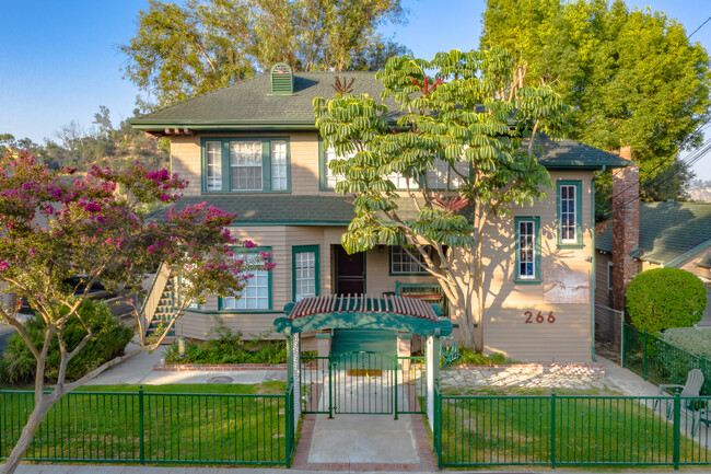 266 Thorne St in Los Angeles, CA - Foto de edificio - Building Photo