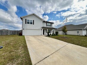 603 Champ Trl in Crestview, FL - Building Photo - Building Photo