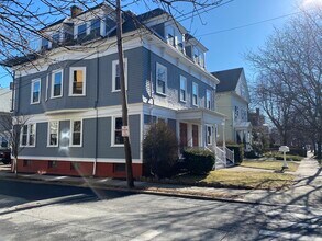 27 Taber Ave, Unit 27 Taber Ave. - Unit 2 in Providence, RI - Building Photo - Building Photo