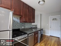 908 W George St, Unit #2908-V2 in Chicago, IL - Building Photo - Building Photo