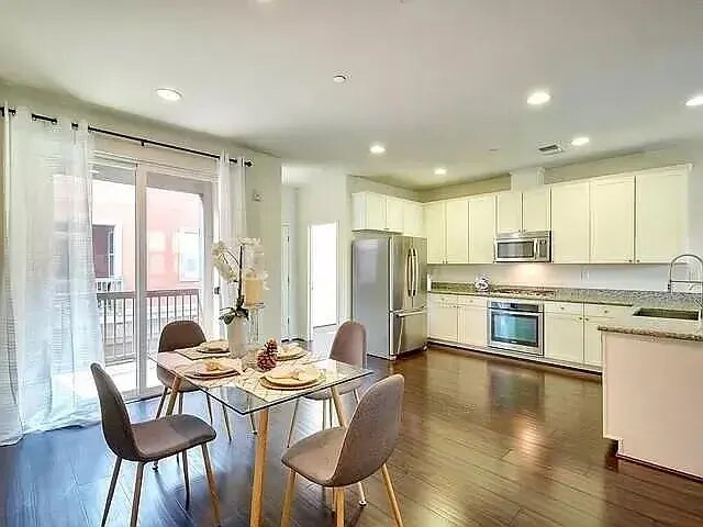 1412 Shore Dr in San Jose, CA - Foto de edificio