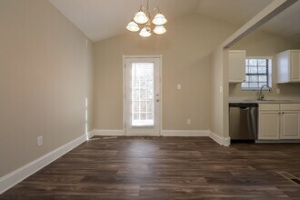 4910 Brookstone Pkwy in Ellenwood, GA - Building Photo - Building Photo