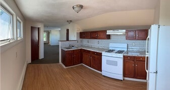 7 Cherry St in Danvers, MA - Building Photo