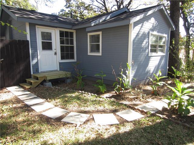 424 N Ruddell St in Denton, TX - Building Photo