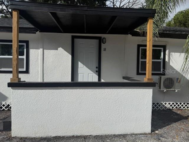 4605 N Hubert Ave in Tampa, FL - Building Photo