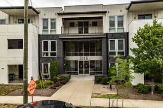 West End Circle Flats in Nashville, TN - Foto de edificio - Building Photo