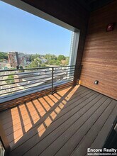 50 Leo M Birmingham Pky, Unit 601 in Boston, MA - Building Photo - Building Photo