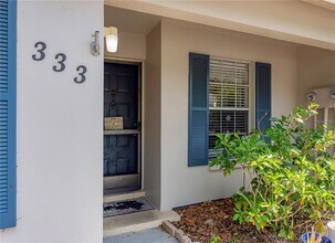 333 Bay Pl in Safety Harbor, FL - Building Photo - Building Photo