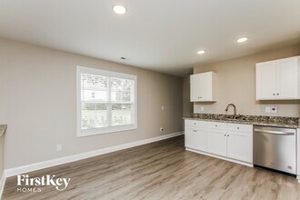 1016 Kansas St in Kannapolis, NC - Building Photo - Building Photo