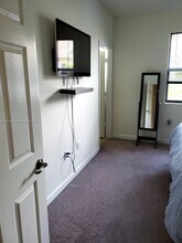 8904 W 35th Ln in Hialeah, FL - Building Photo - Building Photo