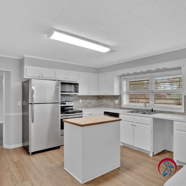 7087 Cypress St in West Monroe, LA - Building Photo - Building Photo