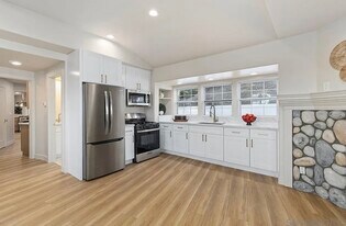 5858 Del Cerro Blvd in San Diego, CA - Building Photo