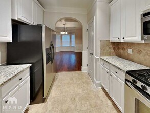 8060 Snapwell Dr in Fairburn, GA - Building Photo - Building Photo