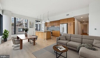 10511 Strathmore Hall St in North Bethesda, MD - Building Photo