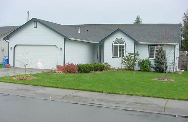 308 Genge St in Centralia, WA - Building Photo