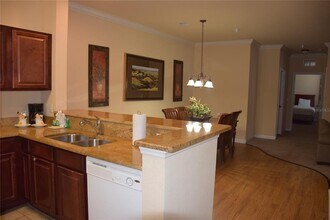 1375 Tuscana Ln in Davenport, FL - Building Photo - Building Photo