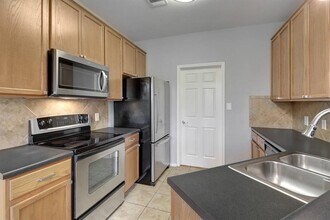 2632 Century Park Blvd in Austin, TX - Building Photo - Building Photo