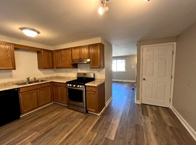 1390 Lincoln Dr, Unit A in Monaca, PA - Building Photo - Building Photo