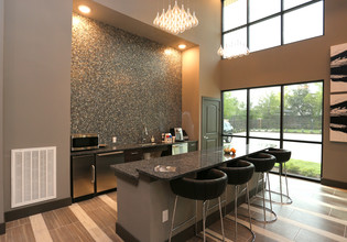 Oxford At Lake View in Corinth, TX - Foto de edificio - Interior Photo