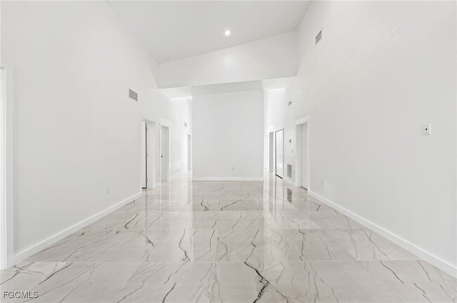 property at 1206 Lake Ave