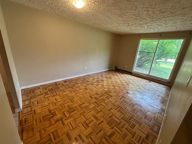 property at 225-225 Old Carriage Dr